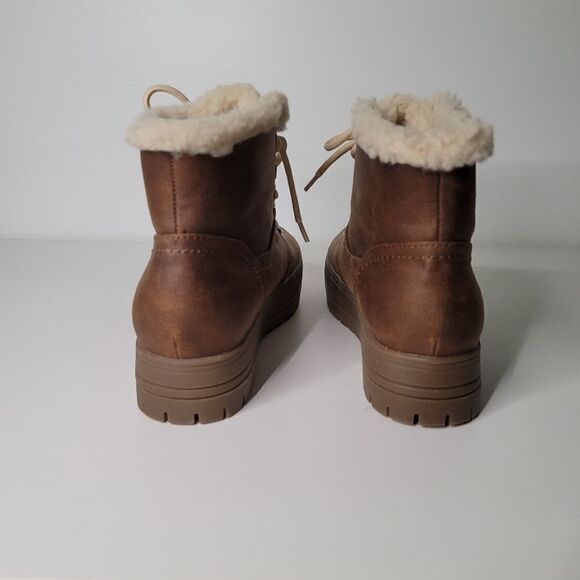 White mountain ankle boot - Picture 7 of 13